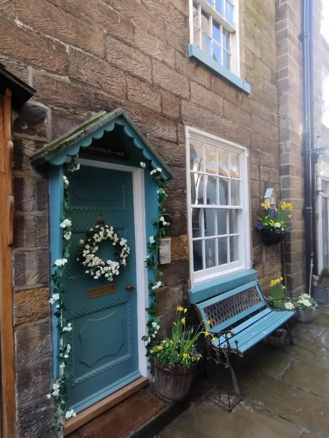 Darnholm * Robin Hood's Bay