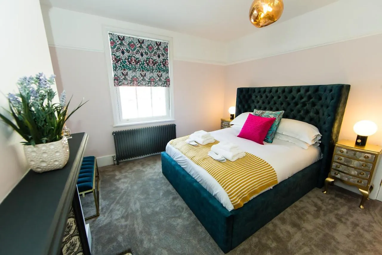 The Captains At Rounton By Maison Parfaite- Sea Views - Parking - Robin Hoods Bay * Robin Hood's Bay