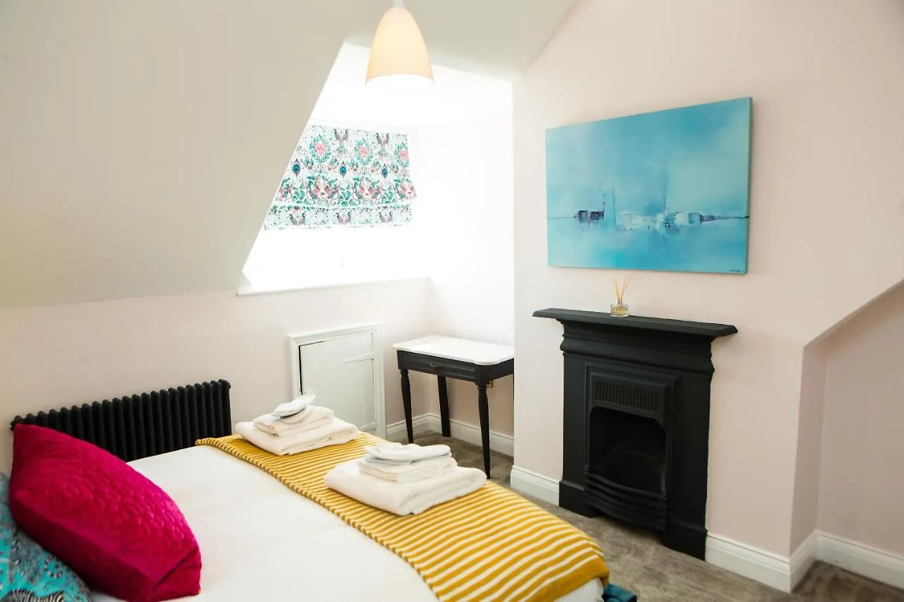 The Captains At Rounton By Maison Parfaite- Sea Views - Parking - Robin Hoods Bay *