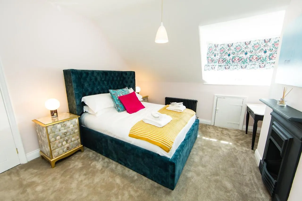 The Captains At Rounton By Maison Parfaite- Sea Views - Parking - Robin Hoods Bay *