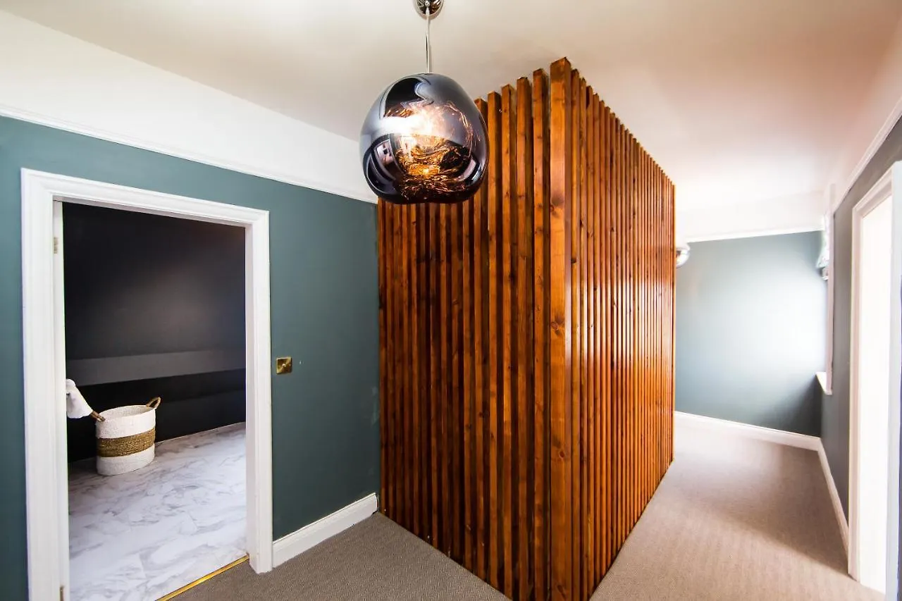 The Captains At Rounton By Maison Parfaite- Sea Views - Parking - Robin Hoods Bay Holiday home *