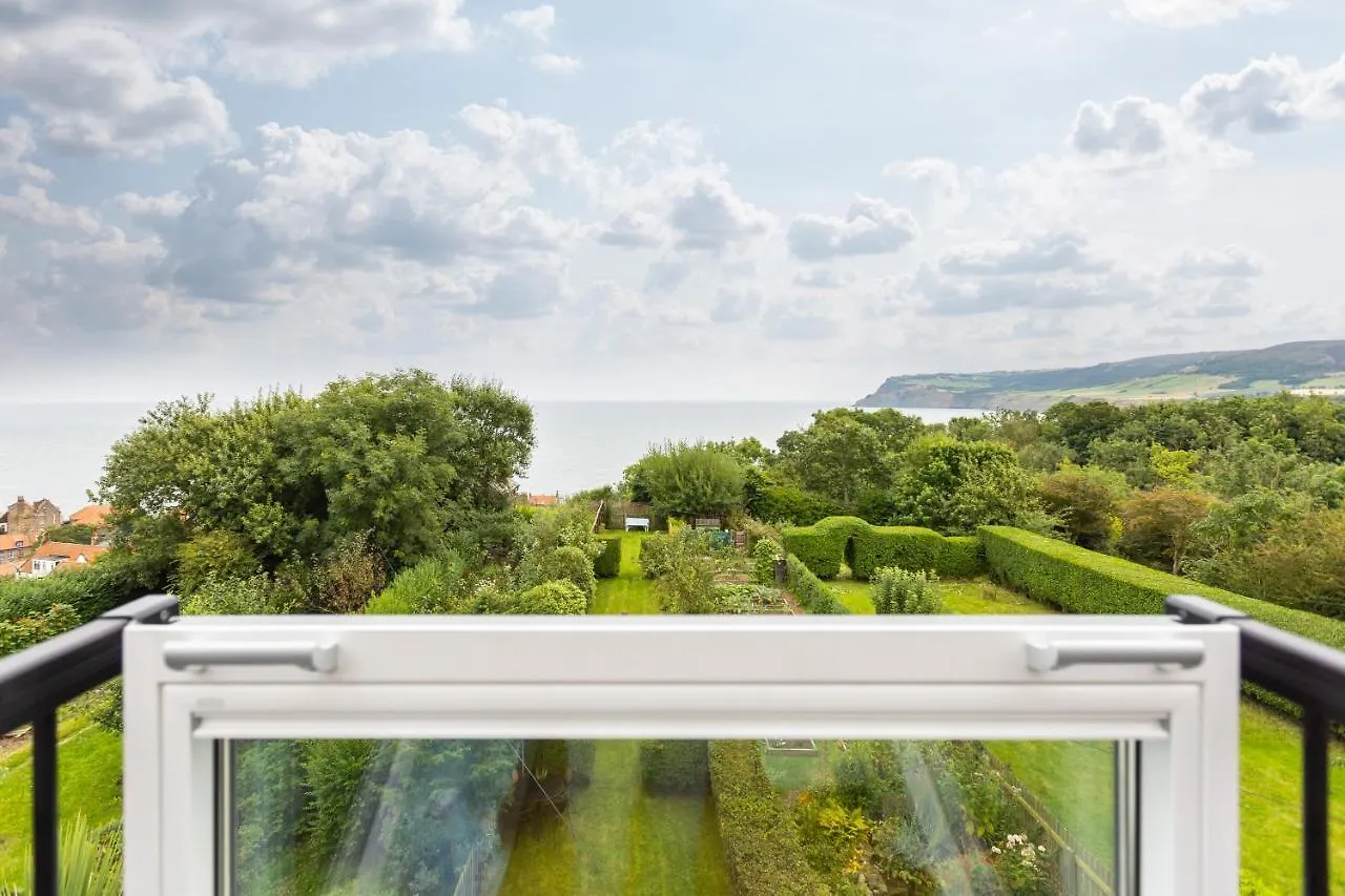 Coastguard's With A View Holiday home