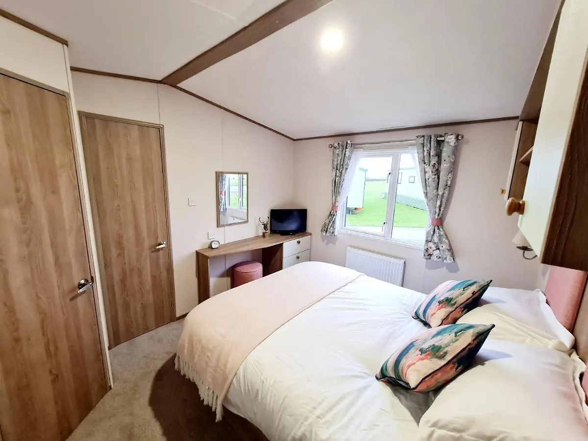 Robin Hood's Retreat Apartment