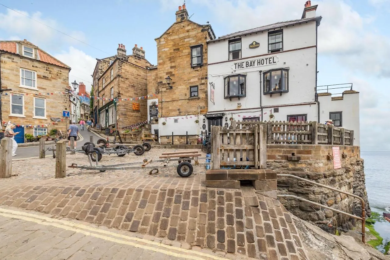 Brincliffe Robin Hood's Bay