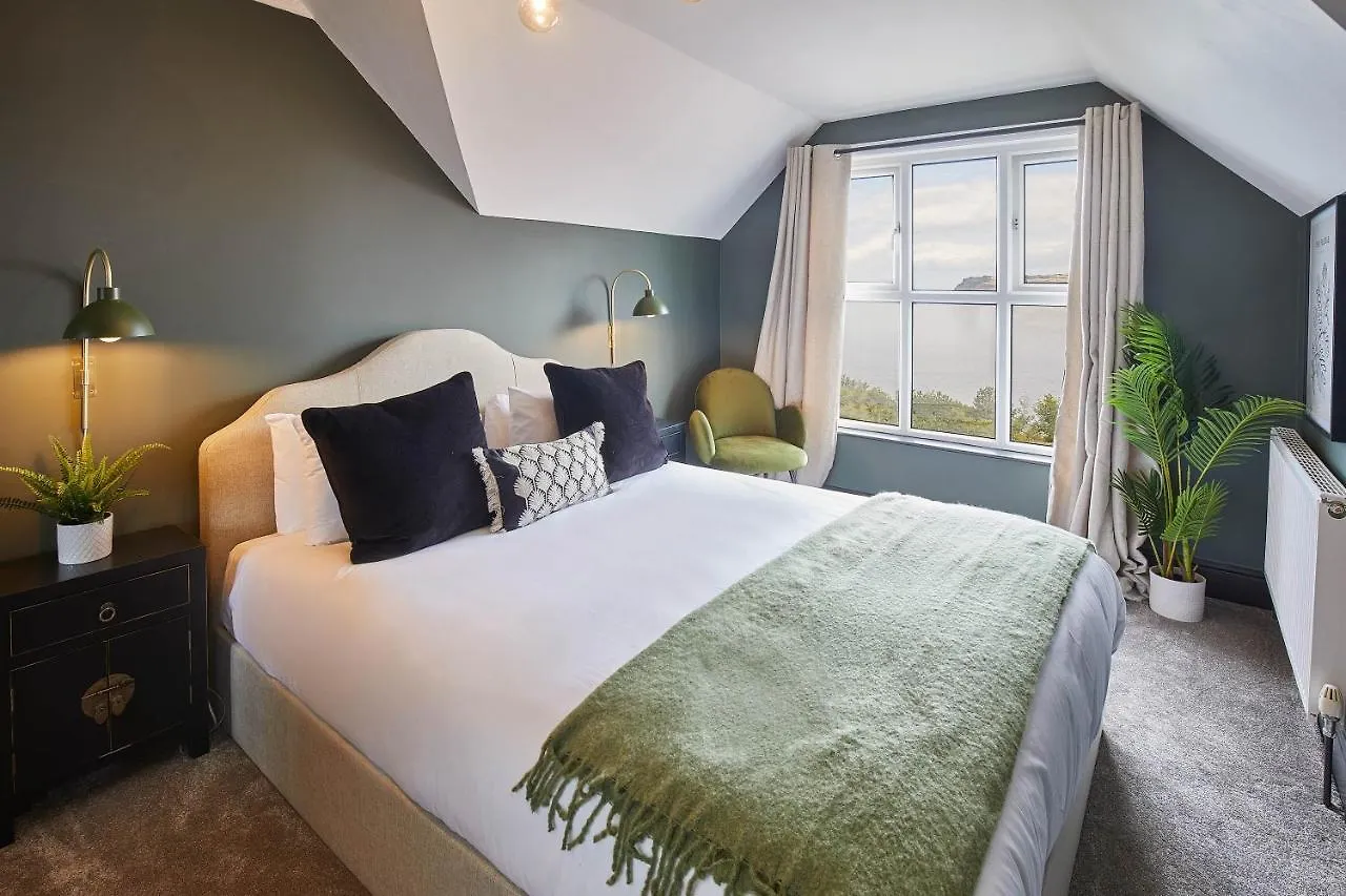Holiday home Host & - Raven House Robin Hood's Bay