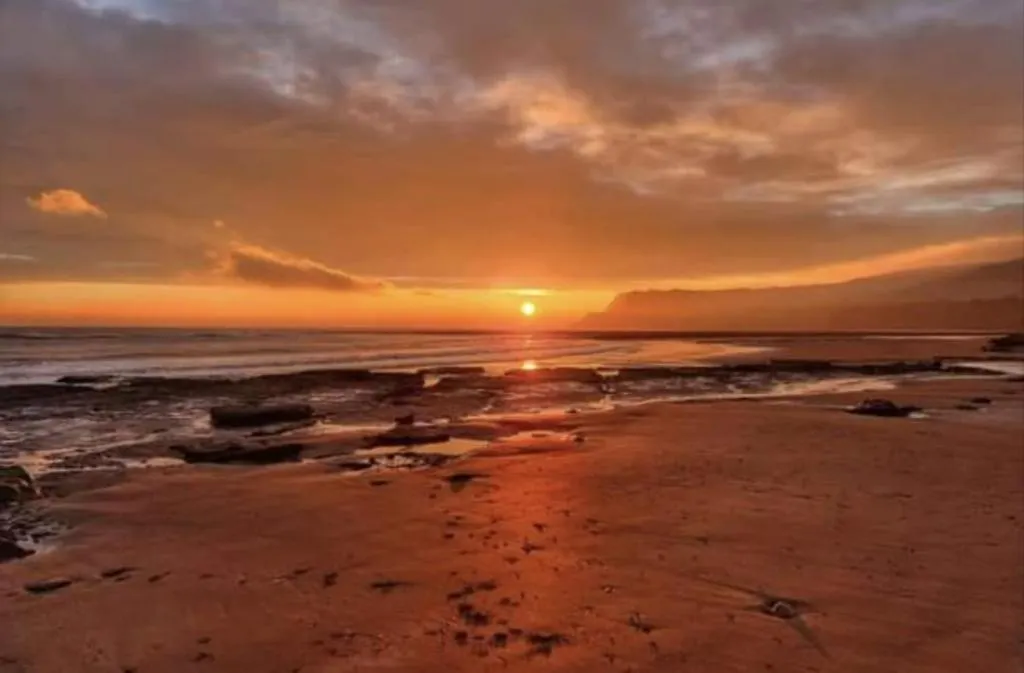 Darnholm * Robin Hood's Bay