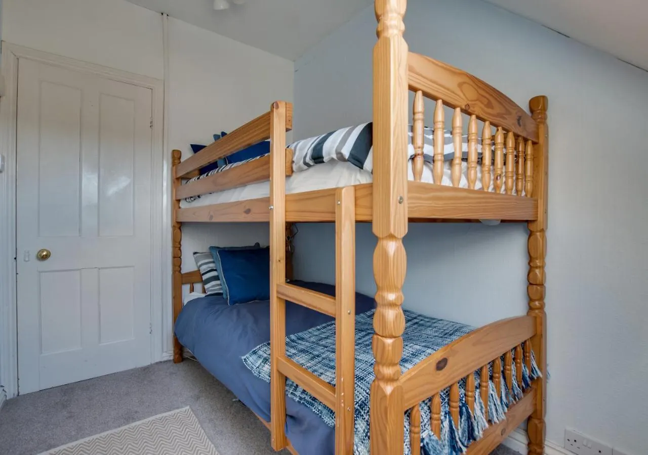 Holbrooks House Apartment *