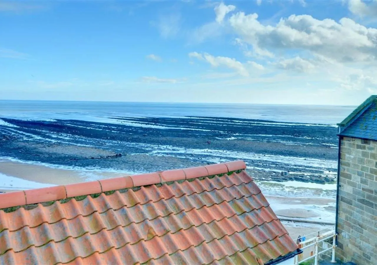 Holiday home Cliff Head