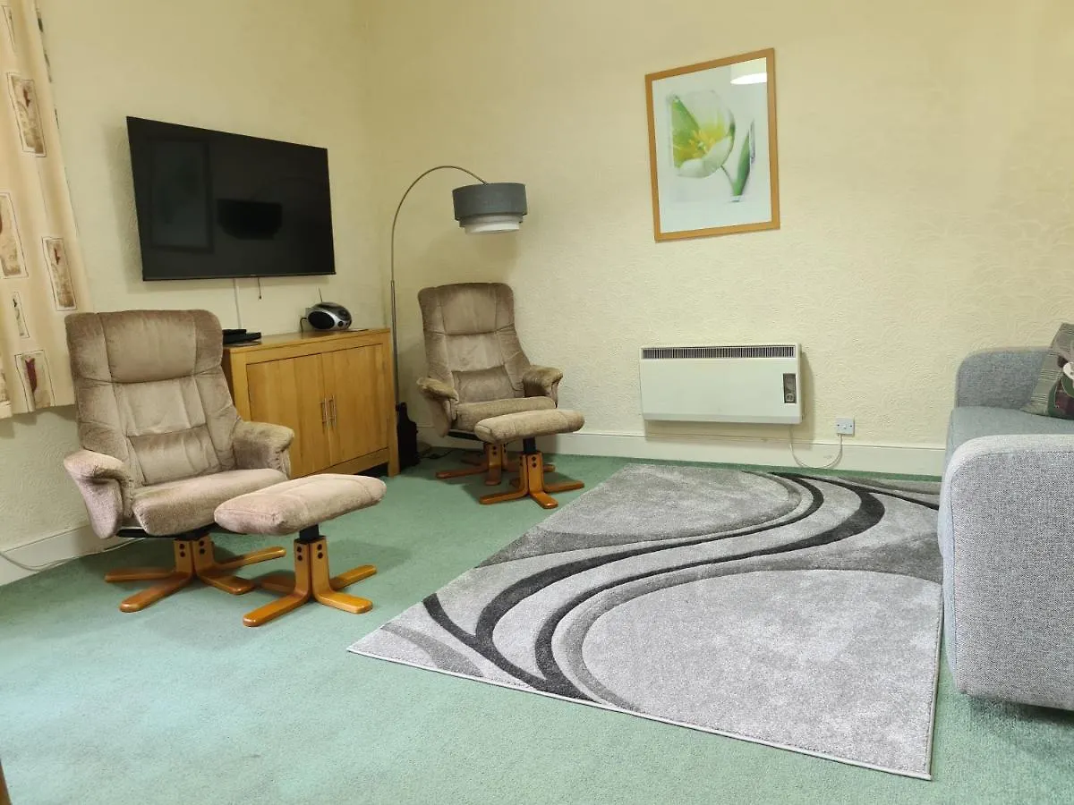 Apartment Church *