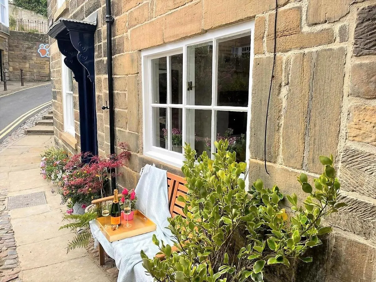 Holiday home 3 Bed In Robin Hoods Bay 89568