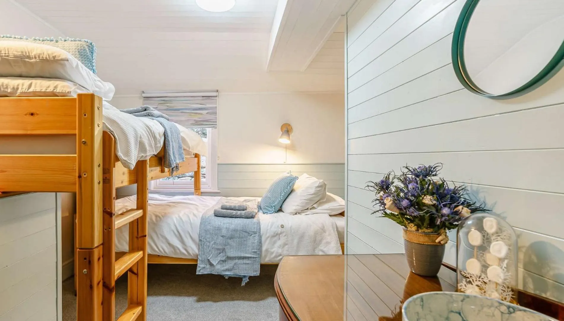 3 Bed In Robin Hoods Bay 89568 Holiday home *
