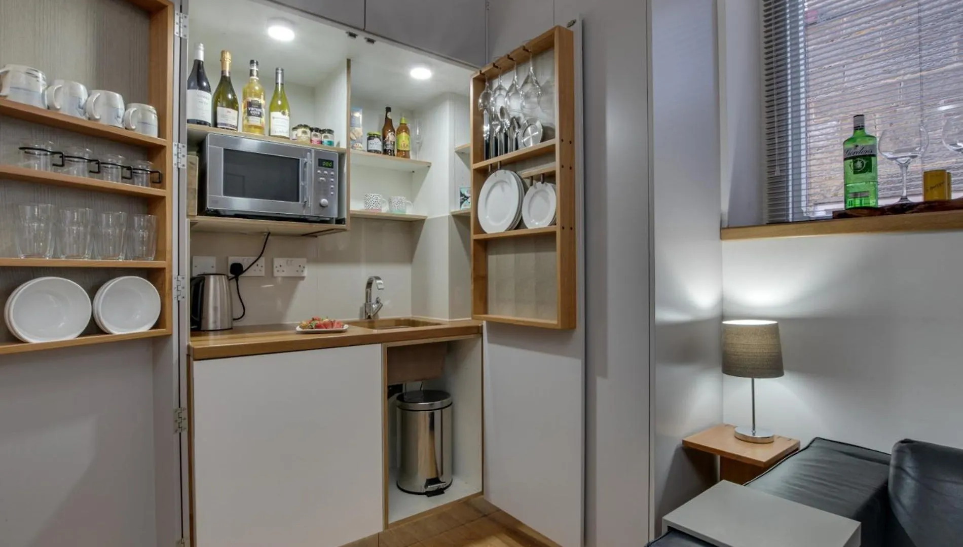 4 Bed In Robin Hoods Bay G0003 Holiday home