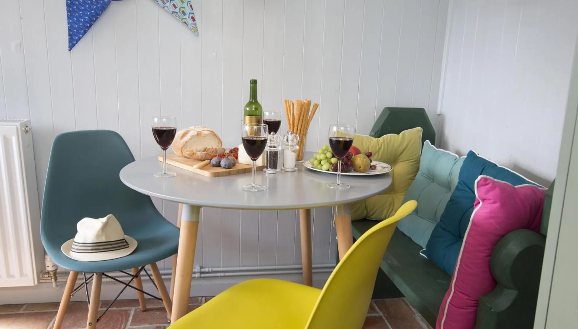2 Bed In Robin Hoods Bay G0085 Robin Hood's Bay