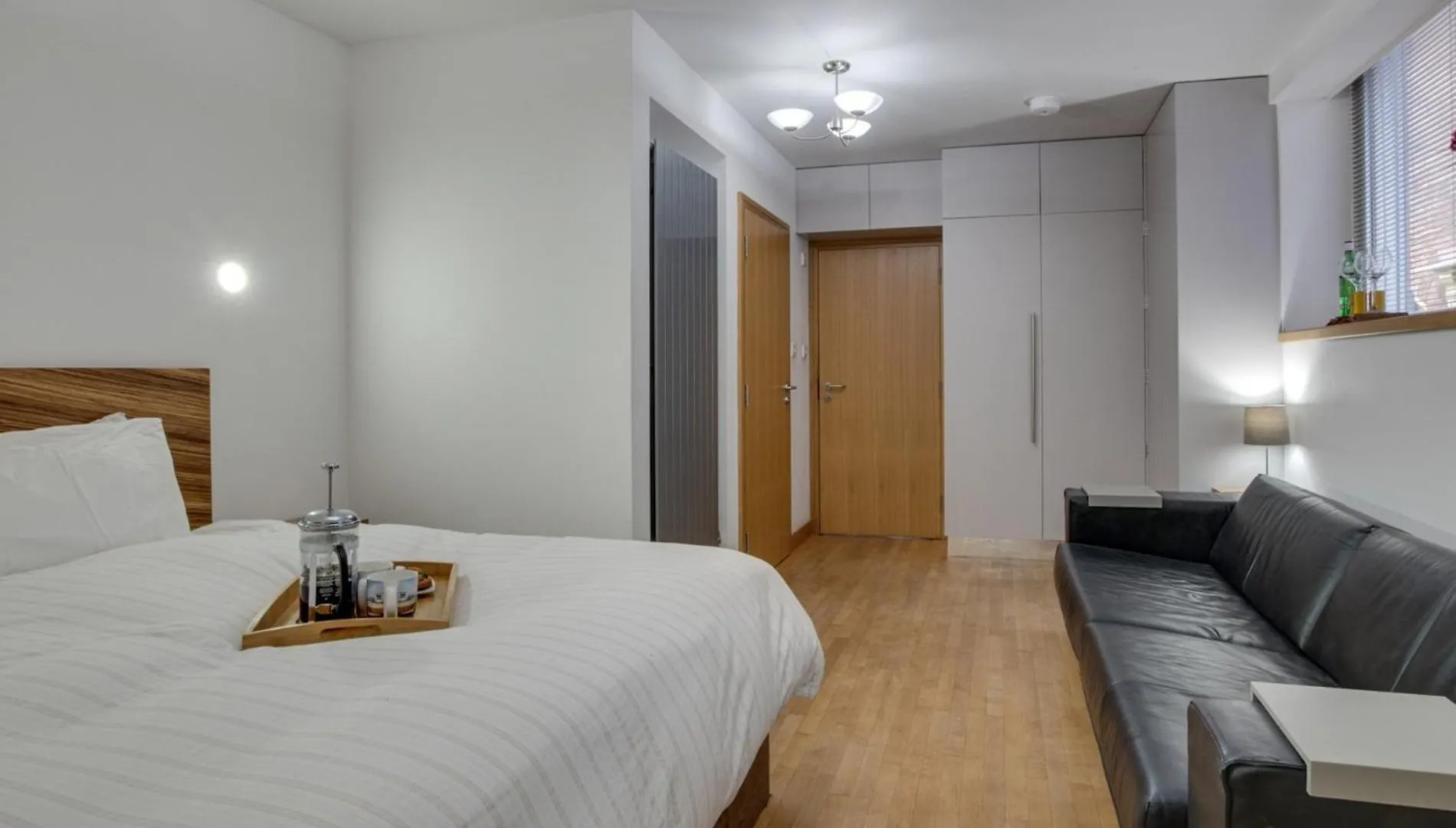 4 Bed In Robin Hoods Bay G0003 *
