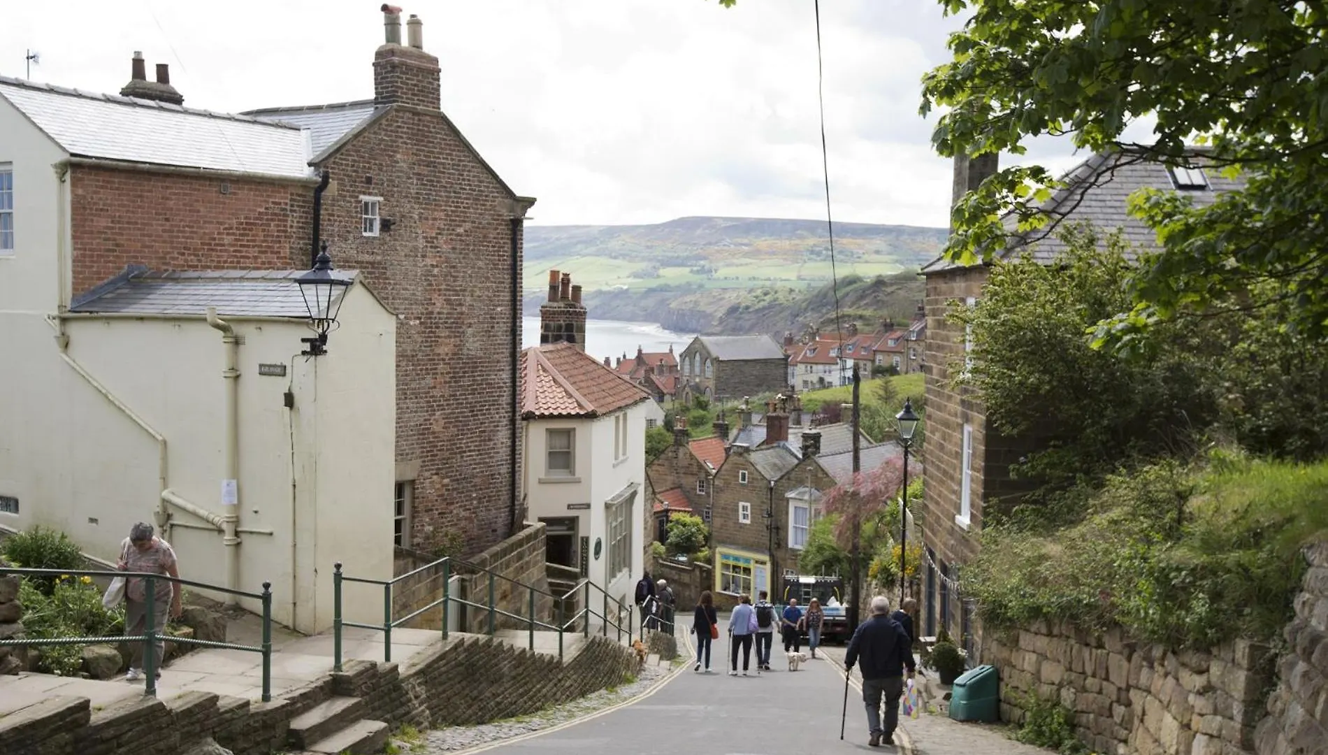2 Bed In Robin Hoods Bay G0085 Robin Hood's Bay