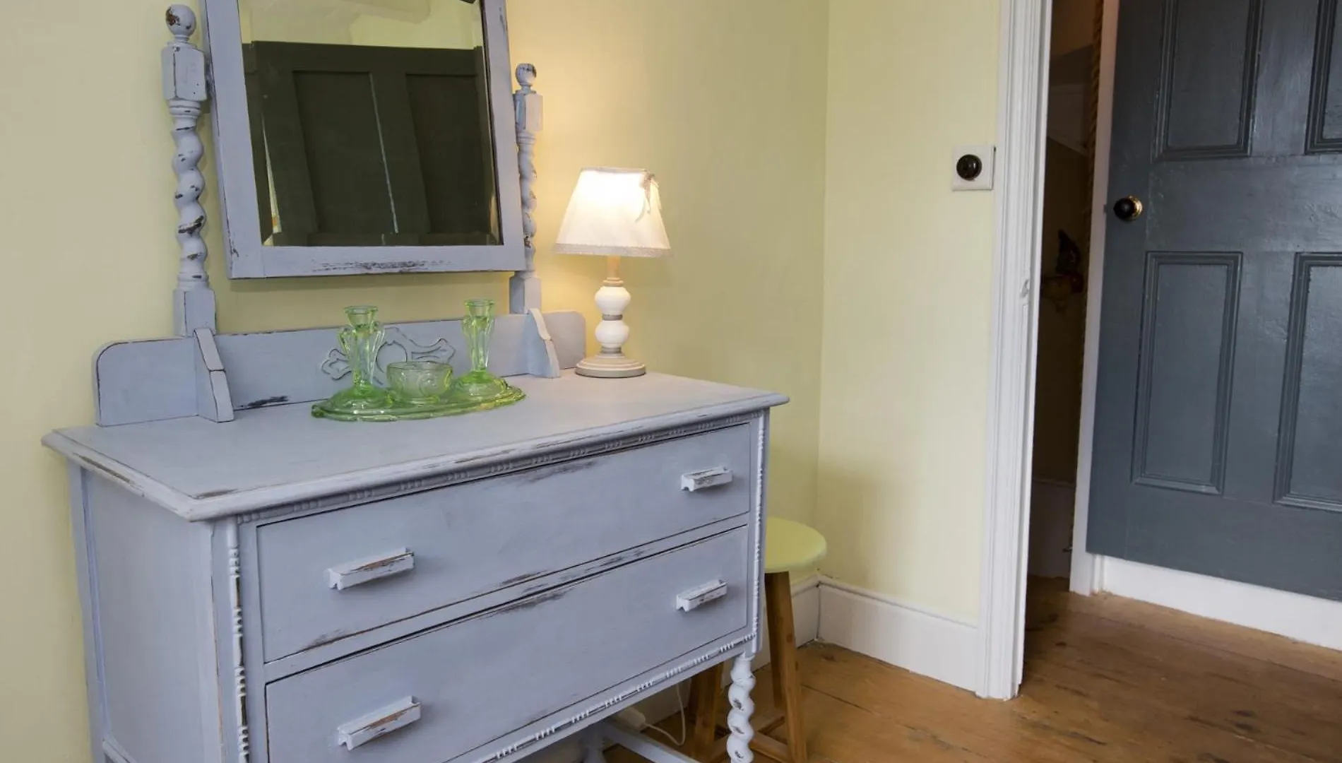 Holiday home 2 Bed In Robin Hoods Bay G0085 *