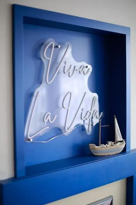 Frida By The Sea *