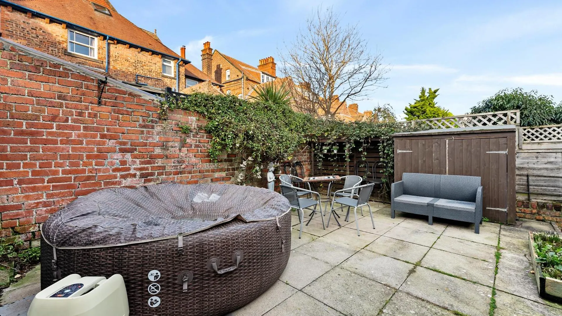 Holiday home Georgian Gem Of Robin Hoods Bay - Hot-Tub - Pets *