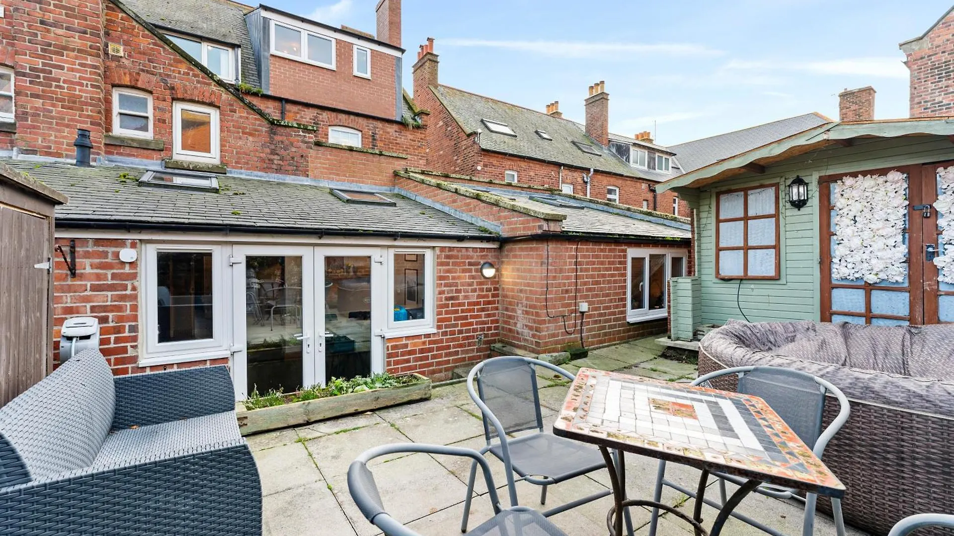 Georgian Gem Of Robin Hoods Bay - Hot-Tub - Pets * Robin Hood's Bay