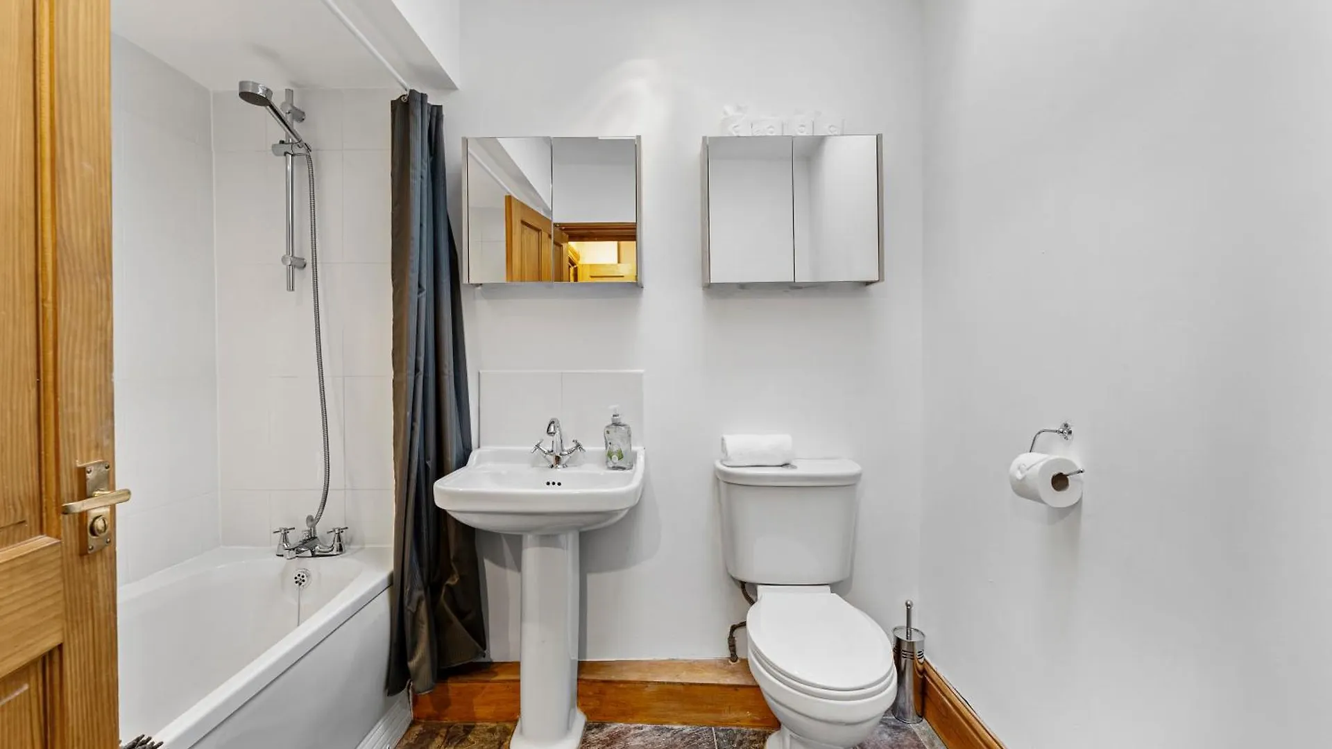 Georgian Gem Of Robin Hoods Bay - Hot-Tub - Pets *