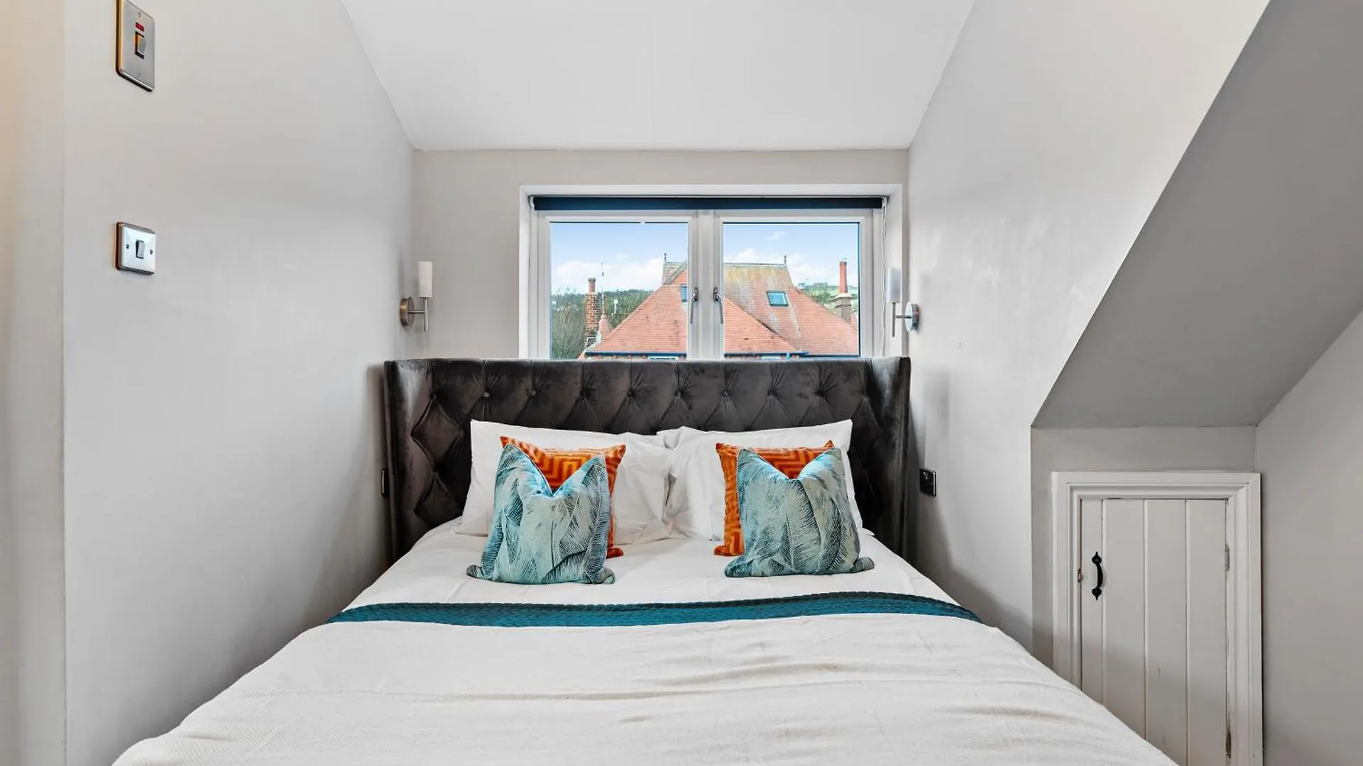 Georgian Gem Of Robin Hoods Bay - Hot-Tub - Pets *