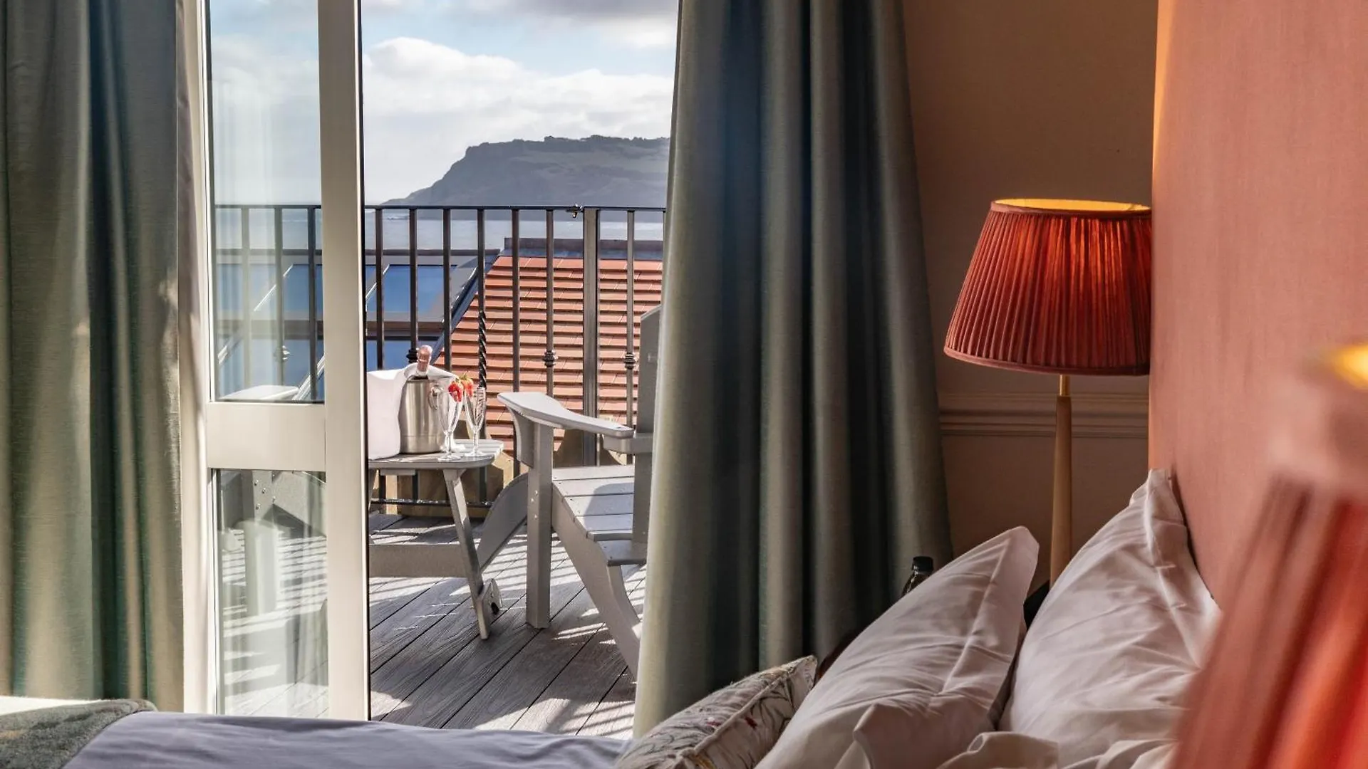 Hotel Victoria Robin Hood's Bay