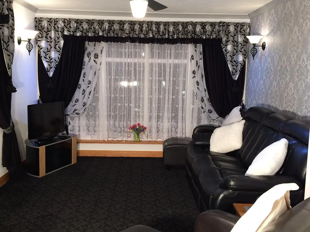 Holiday home Glen-lyn *