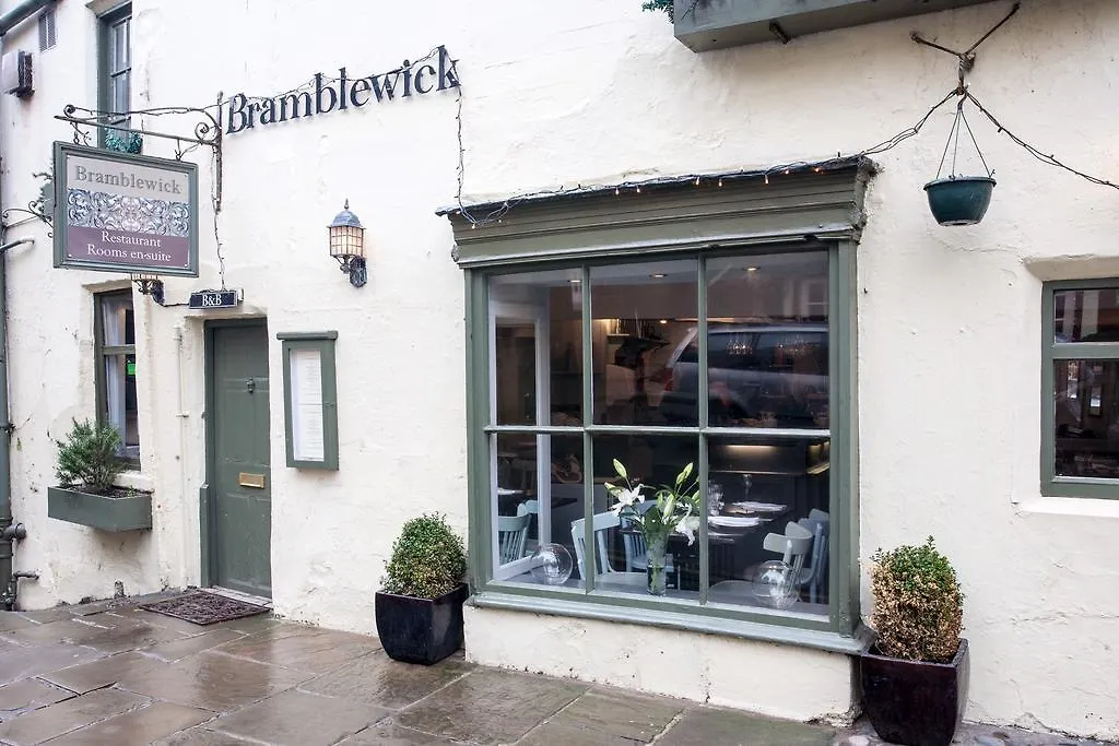Bramblewick 3* Robin Hood's Bay