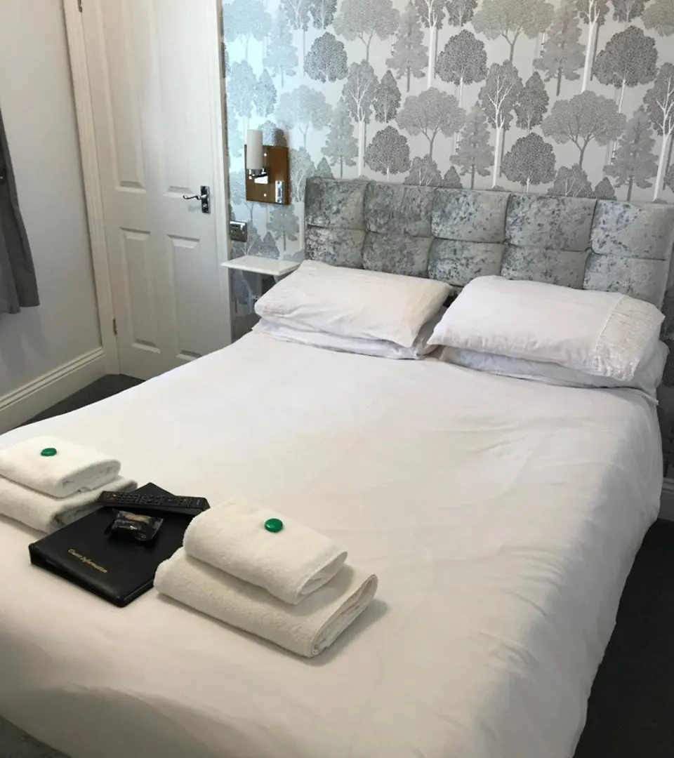 Grosvenor 3*