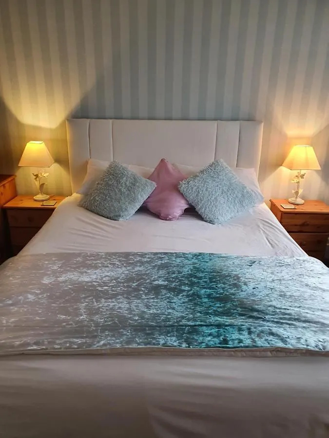 Birtley House * Robin Hood's Bay