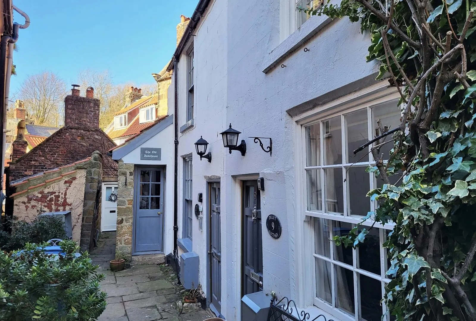 Delft * Robin Hood's Bay