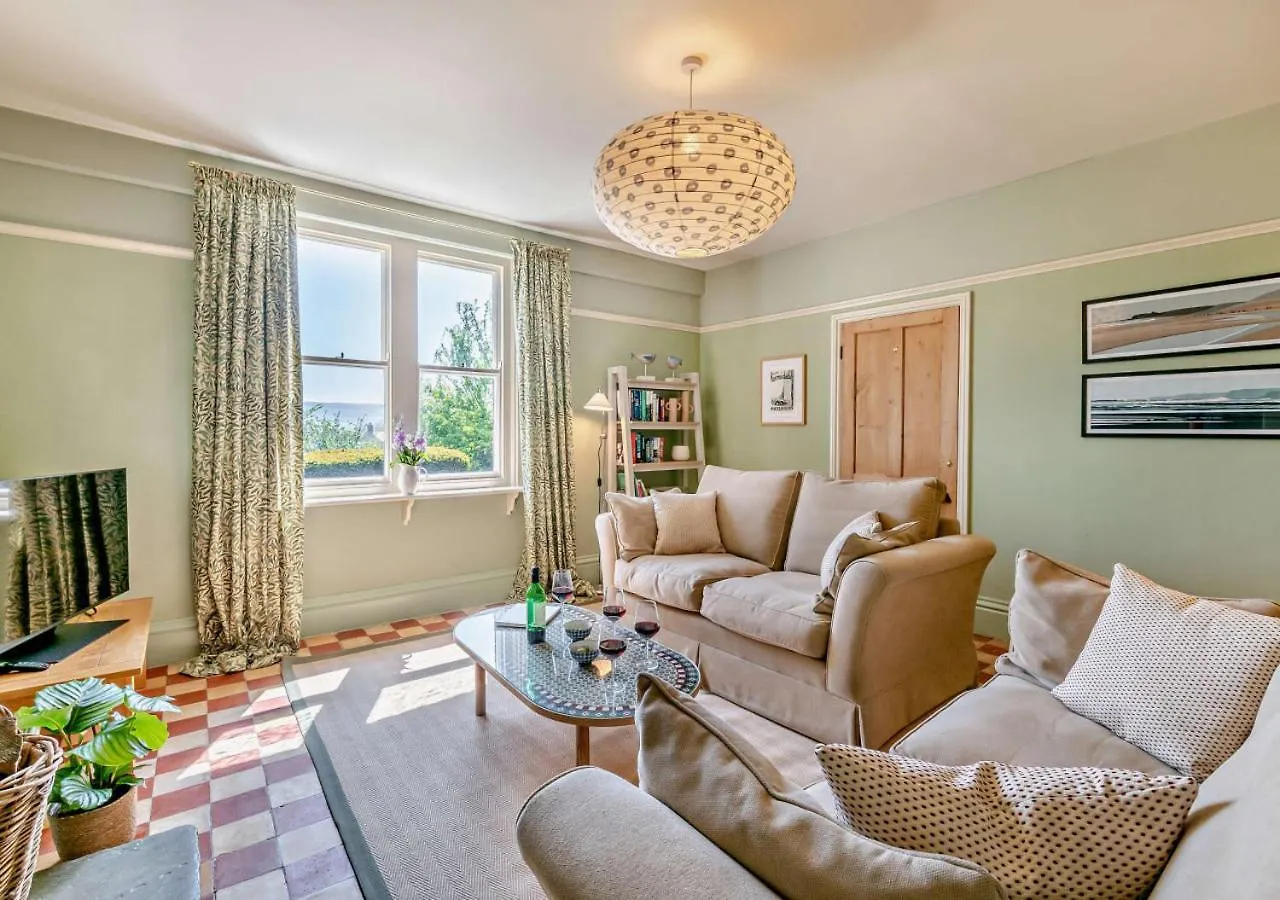 Inglenook - Fylingthorpe
