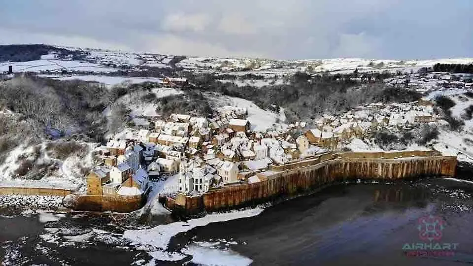 The Hideaway,robin Hoods Bay, Perfect For Two!