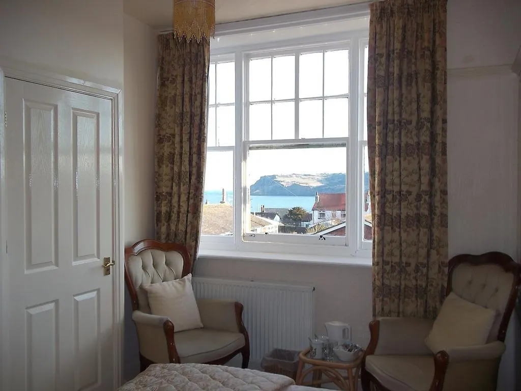 Rounton House Robin Hood's Bay