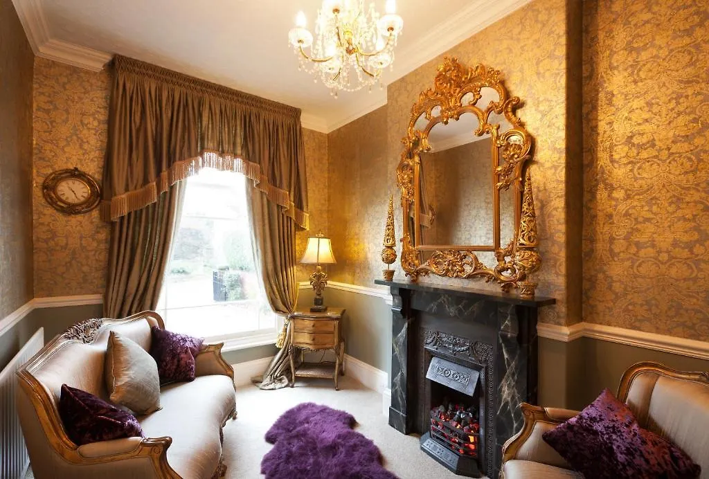The Villa In Robin Hoods Bay *