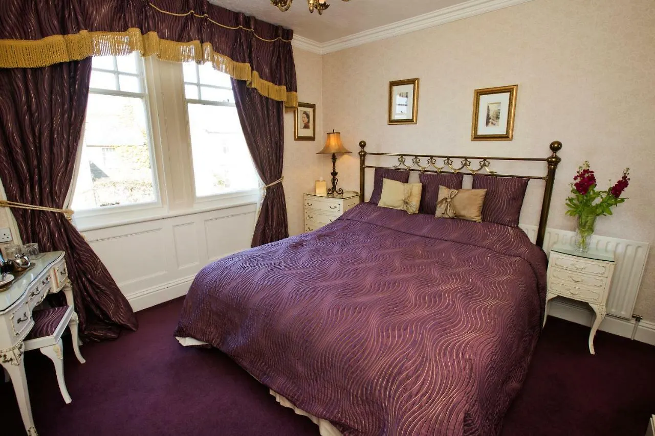 Guest house The Villa In Robin Hoods Bay *